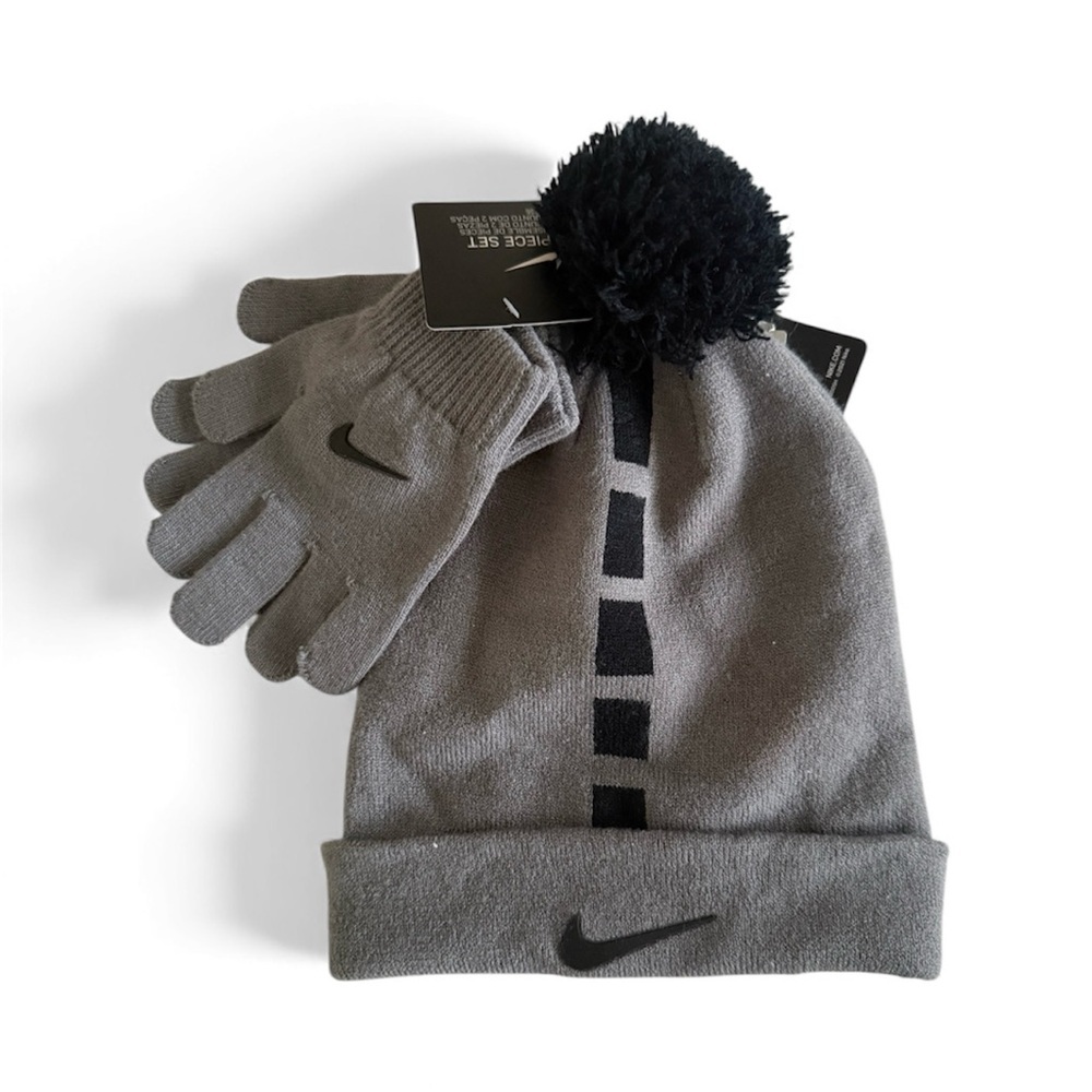 Nike Elite Youth Boys Hat and Gloves set NWT one size
